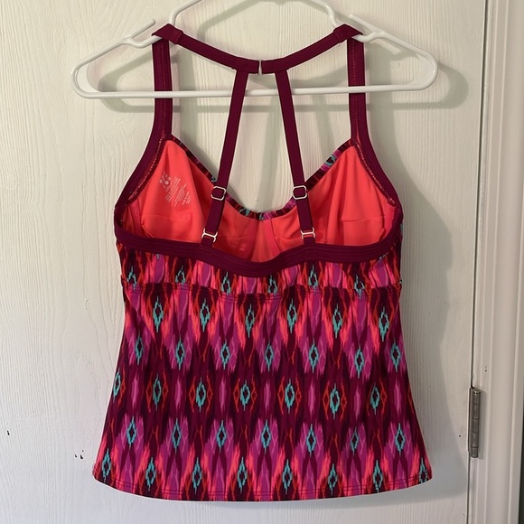 Title Nine NWOT Neon Pink/Orange/Teal Tankini Adjustable Razorback Size 34DD - Picture 4 of 6